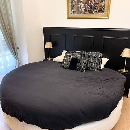 Romantique Jacuzzi, Au Chateau A 30 Min De Paris Apartment Limay ภายนอก รูปภาพ
